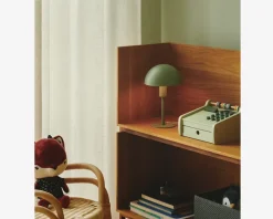 Ellen mini bordlampe støvet grøn H.25 cm