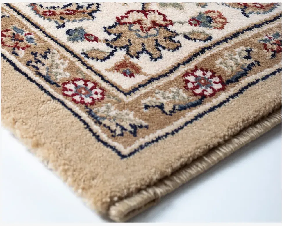 Wilton Mira Beige 133x195 cm